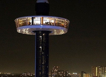 Dineren op grote hoogte in Rotterdam